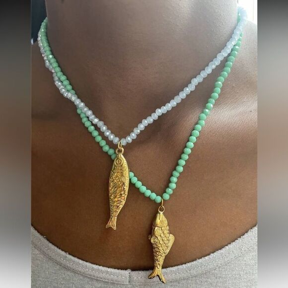 Gold Fish Pendant Necklace N1059 - Picture 1 of 4